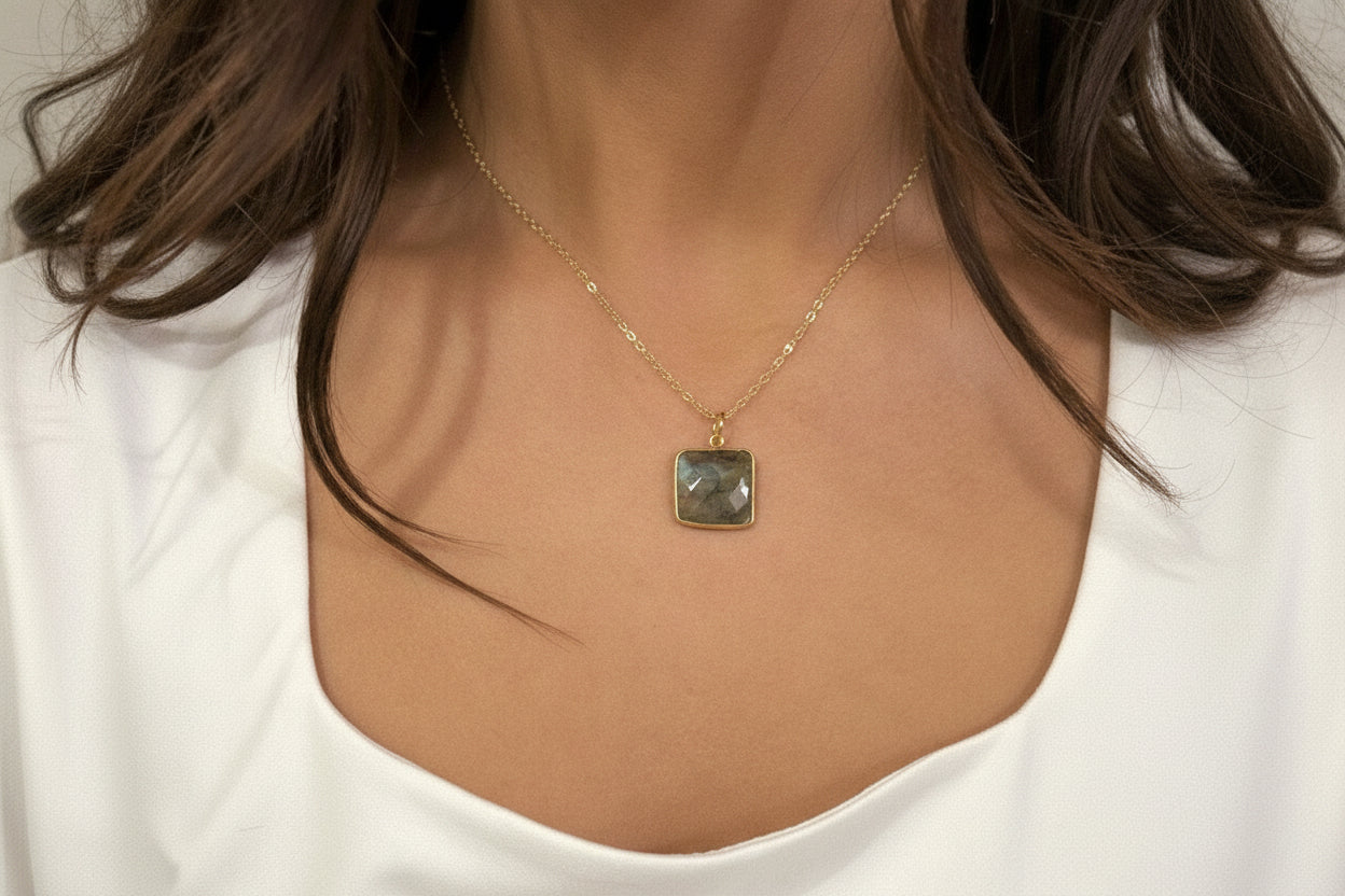 Labradorite Stone on adjustable gold-plated chain (16"-18")